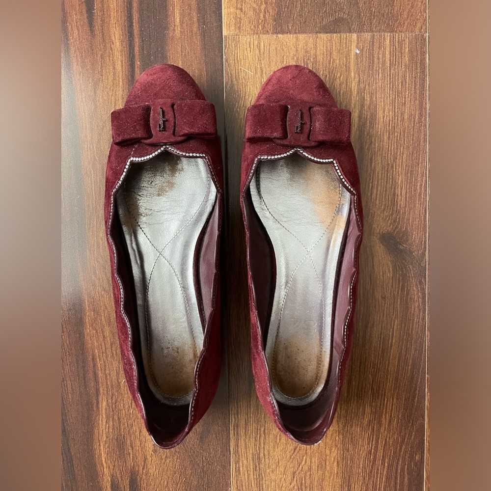 Women's Burgundy Suede Flats